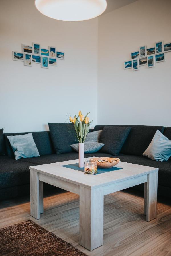 Apartman ตาตรันสกา ลอมนีจา ภายนอก รูปภาพ